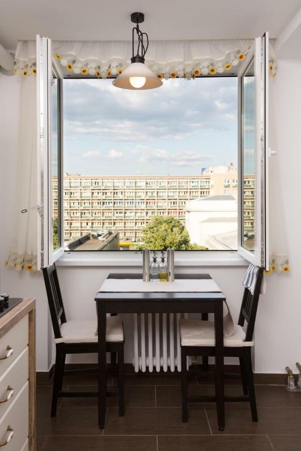 Central Luxury Flat With Terrace - Adela Accommodation - Ideal For Long Stays Bucarest Extérieur photo