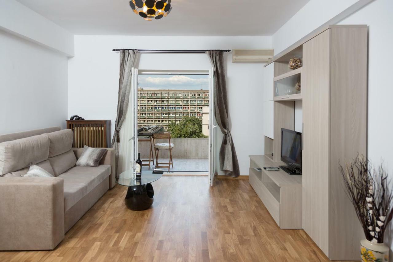 Central Luxury Flat With Terrace - Adela Accommodation - Ideal For Long Stays Bucarest Extérieur photo